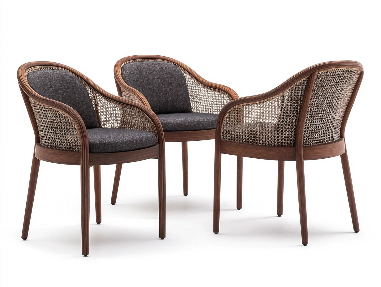 Conjunto de 3 sillas de mimbre y madera de nogal con tejido gris